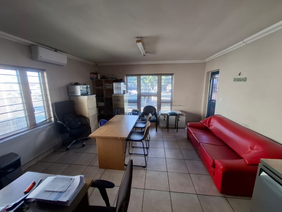 To Let Commercial Property for Rent in Stikland Industrial Western Cape